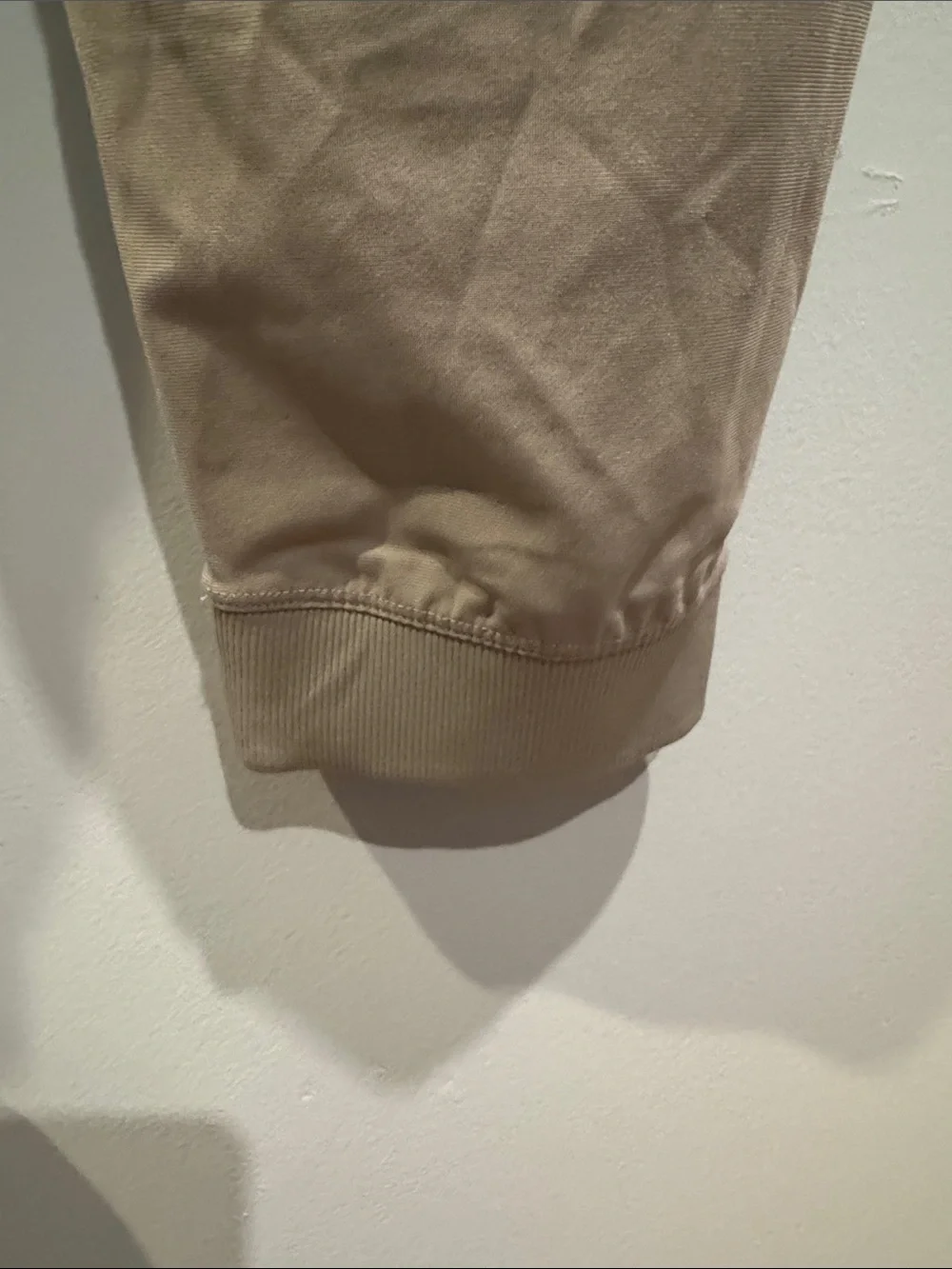 Lululemon Men's ABC Joggers Beige Men’s 33”